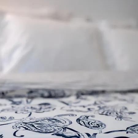 Kissen Im Historischen Zentrum Apartman